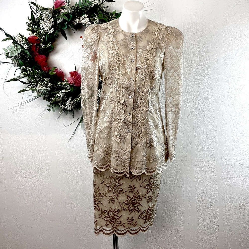 Cachet mother of the bride 2 piece suit by Bari Protas; vintage 1990’s lace